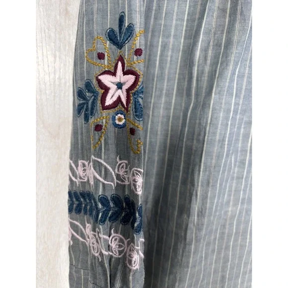 Johnny Was Workshop Shirt Dress XS Stripe Embroidered Floral Boho - Picture 7 of 11